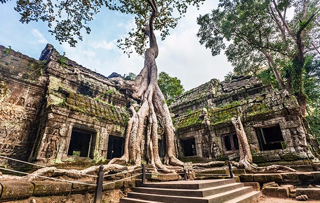 Day 13: Explore Angkor Wat