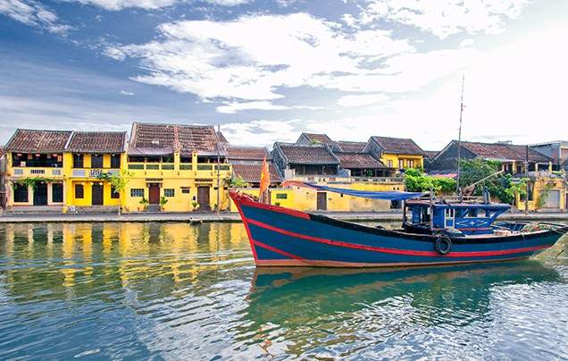 Day 7: Tra Que Village