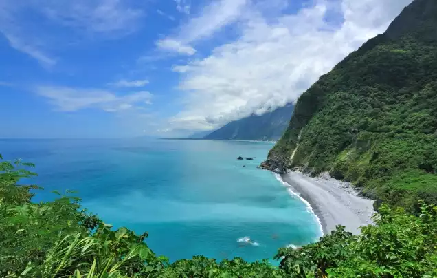 DAY 13: Return To Taipei