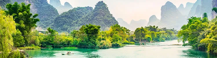 Cruise along the Li River