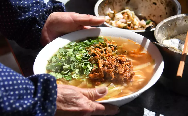 Taste Across the Bridge noodles 