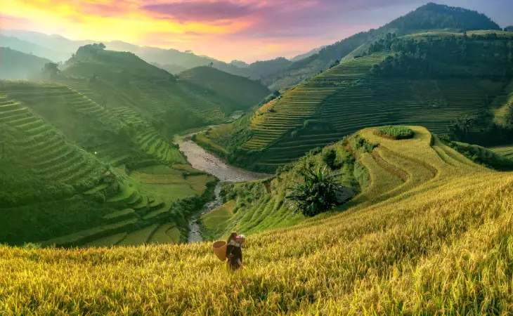 Hike the slopes of Hapao