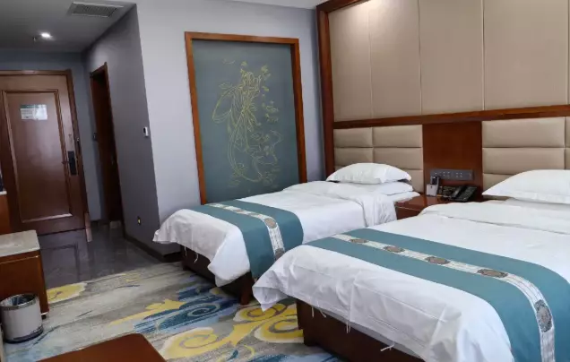 Dunhuang Shazhou Jinghua Hotel