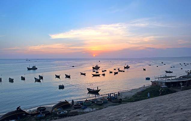 DAY 1: ARRIVE MUI NE