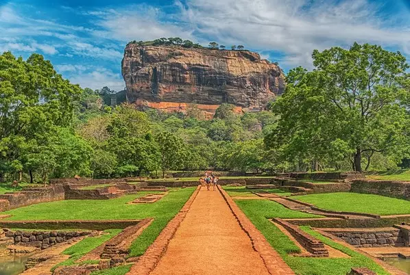 Day 4: Visit Sigiriya