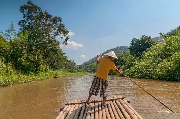 Day 9: Bamboo Rafting & Chiang Mai (Christmas Eve)