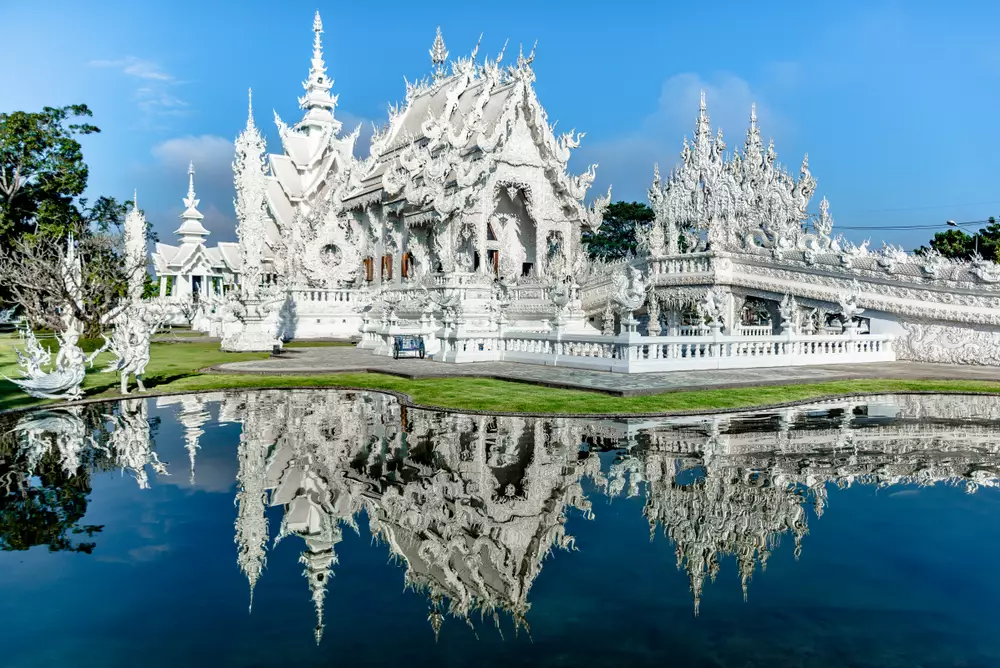 Day 8: The White Temple & Hmong Hilltribe Lodge