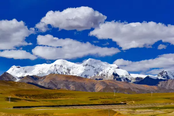 Day 5: Overnight train to Tibet