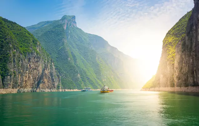 Day 8-9: Yangtze River Cruise