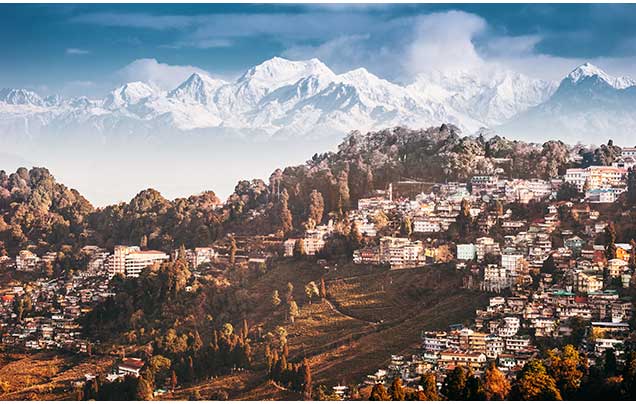 Day 6: Christmas Eve - Travel to Darjeeling