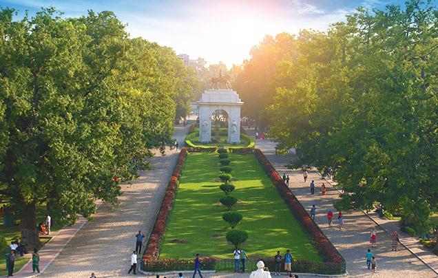 DAY 22: Fly Into Kolkata