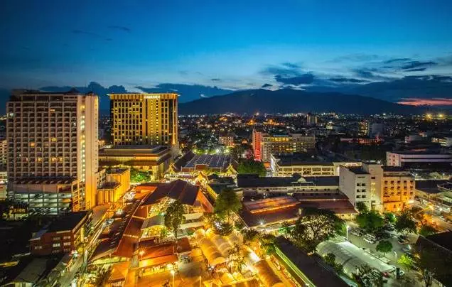 DAY 3: Floating Market