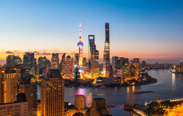 Day 2: Huangpu River Cruise